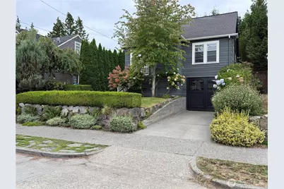3613 35th Ave SW, Seattle, WA 98126 - Photo 2