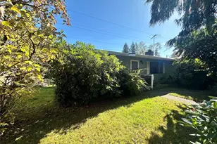 10230 126th Ave SE, Renton, WA 98056 - Photo 2