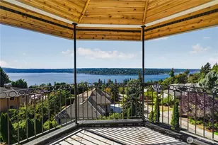 20621 NE 16th St, Sammamish, WA 98074 - Photo 14