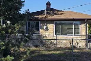 4052 S 36th St, Tacoma, WA 98409 - Photo 2