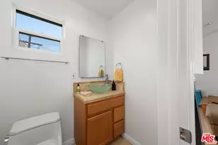 1659 Ellsmere Ave, Los Angeles, CA 90019 - Photo 30