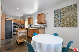1659 Ellsmere Ave, Los Angeles, CA 90019 - Photo 10