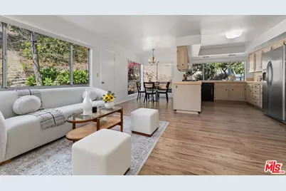 2537 Cordelia Rd, Los Angeles, CA 90049 - Photo 16