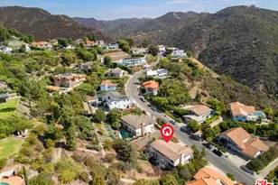 2537 Cordelia Rd, Los Angeles, CA 90049 - Photo 4