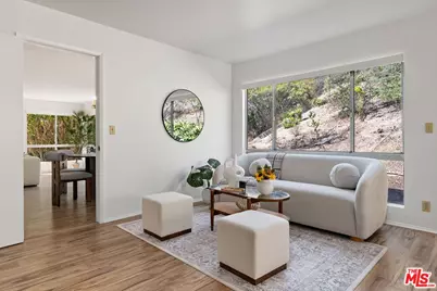 2537 Cordelia Rd, Los Angeles, CA 90049 - Photo 12
