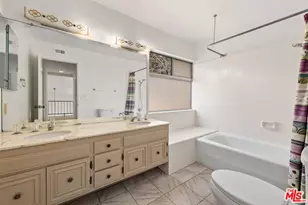 2537 Cordelia Rd, Los Angeles, CA 90049 - Photo 26