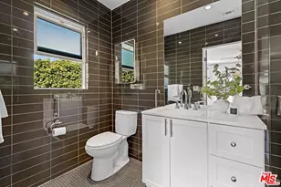 1173 S Point View St, Los Angeles, CA 90035 - Photo 20