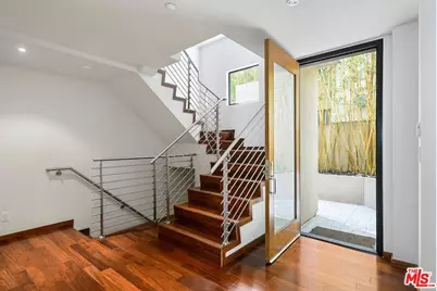 914 14th St #103, Santa Monica, CA 90403 - Photo 6