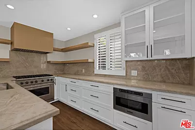 1925 S Beverly Glen Blvd #40, Los Angeles, CA 90025 - Photo 18