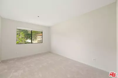 501 Palisades Dr #308, Pacific Palisades, CA 90272 - Photo 14