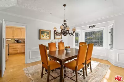 3324 Alana Dr, Sherman Oaks, CA 91403 - Photo 44