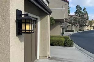 142 Stanford Ct, Irvine, CA 92612 - Photo 2