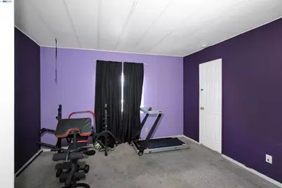 812 W Clover Rd, Tracy, CA 95376 - Photo 18