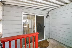 812 W Clover Rd, Tracy, CA 95376 - Photo 12