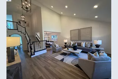 19491 Edwin Markham Dr, Castro Valley, CA 94552 - Photo 1