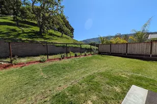8110 Little Barn Ln, Gilroy, CA 95020 - Photo 8