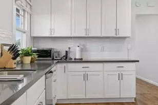 325 Irving Ave, San Jose, CA 95128 - Photo 14