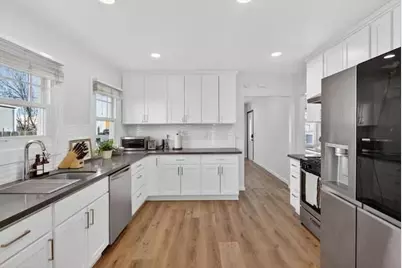 325 Irving Ave, San Jose, CA 95128 - Photo 8