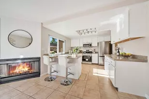 10019 Dove Oak Ct, Cupertino, CA 95014 - Photo 2