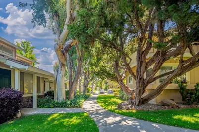 10019 Dove Oak Ct, Cupertino, CA 95014 - Photo 36
