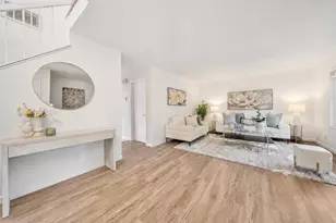 10019 Dove Oak Ct, Cupertino, CA 95014 - Photo 4