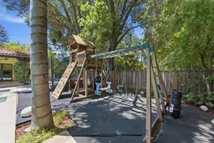 325 Seale Ave, Palo Alto, CA 94301 - Photo 22