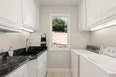 19465 Montevina Rd, Los Gatos, CA 95033 - Photo 38
