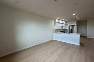 1025 Bellante Ln, San Jose, CA 95133 - Photo 2