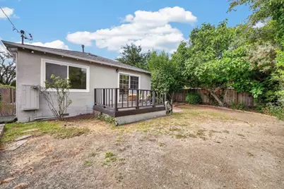 2487 Fernwood Ave, San Jose, CA 95128 - Photo 26