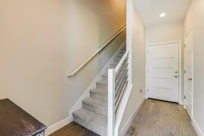 286 Agustin Narvaez St #4, San Jose, CA 95136 - Photo 8