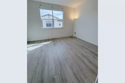 717 Santa Cecilia Ter, Sunnyvale, CA 94085 - Photo 10