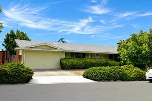10289 E Estates Dr, Cupertino, CA 95014 - Photo 2
