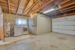 608 Congress Ave, Pacific Grove, CA 93950 - Photo 40