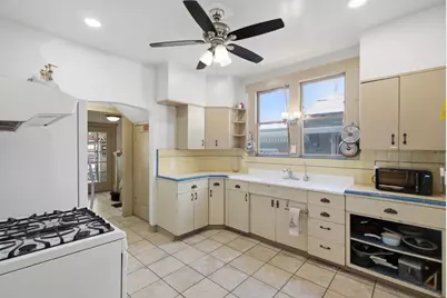 230 S 10th St, San Jose, CA 95112 - Photo 16