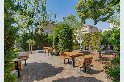 1762 Hillebrant Pl, Santa Clara, CA 95050 - Photo 2