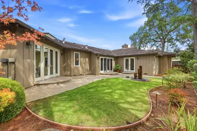 18113 Saratoga-Los Gatos Rd, Monte Sereno, CA 95030 - Photo 36