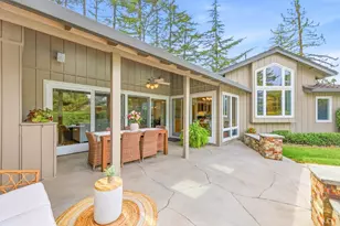 18113 Saratoga-Los Gatos Rd, Monte Sereno, CA 95030 - Photo 28