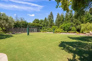 17055 Pine Ave, Los Gatos, CA 95032 - Photo 160