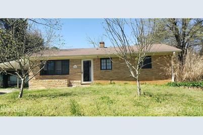 300 Carolina Boulevard - Photo 1