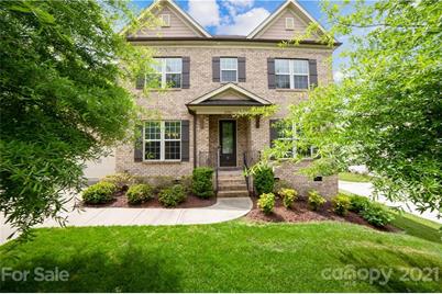 2905 Bridle Brook Way - Photo 1