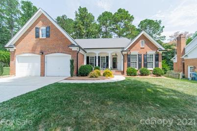 4908 Hickory Lake Lane - Photo 1