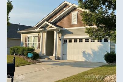 1820 Yellow Daisy Drive - Photo 1