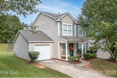 547 River View Drive - Photo 1