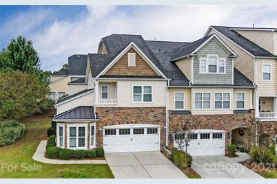 305 Wave Crest Drive - Photo 1