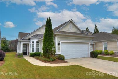 2227 Lilac Lane - Photo 1