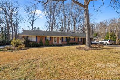 401 Pine Street, Fort Mill, SC 29715 - Photo 1