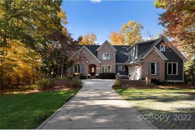 11945 Pinnacle Point Lane, Charlotte, NC 28216 - Photo 1