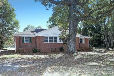 204 Belmont Mount Holly Road - Photo 1