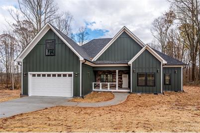 2002 Plain Field Drive, Bessemer City, NC 28016 - Photo 1