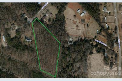 4090 Fairview Drive, Maiden, NC 28650 - Photo 1